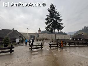 [P82] Spre mânăstirea Voroneț » foto by AZE
 - 
<span class="allrVoted glyphicon glyphicon-heart hidden" id="av1479164"></span>
<a class="m-l-10 hidden" id="sv1479164" onclick="voting_Foto_DelVot(,1479164,5114)" role="button">șterge vot <span class="glyphicon glyphicon-remove"></span></a>
<a id="v91479164" class=" c-red"  onclick="voting_Foto_SetVot(1479164)" role="button"><span class="glyphicon glyphicon-heart-empty"></span> <b>LIKE</b> = Votează poza</a> <img class="hidden"  id="f1479164W9" src="/imagini/loader.gif" border="0" /><span class="AjErrMes hidden" id="e1479164ErM"></span>