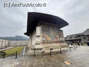 [P88] Mânăstirea Voroneț » foto by AZE
 - 
<span class="allrVoted glyphicon glyphicon-heart hidden" id="av1479170"></span>
<a class="m-l-10 hidden" id="sv1479170" onclick="voting_Foto_DelVot(,1479170,5114)" role="button">șterge vot <span class="glyphicon glyphicon-remove"></span></a>
<a id="v91479170" class=" c-red"  onclick="voting_Foto_SetVot(1479170)" role="button"><span class="glyphicon glyphicon-heart-empty"></span> <b>LIKE</b> = Votează poza</a> <img class="hidden"  id="f1479170W9" src="/imagini/loader.gif" border="0" /><span class="AjErrMes hidden" id="e1479170ErM"></span>