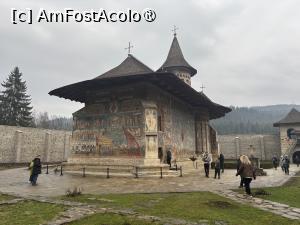 [P91] Mânăstirea Voroneț » foto by AZE
 - 
<span class="allrVoted glyphicon glyphicon-heart hidden" id="av1479173"></span>
<a class="m-l-10 hidden" id="sv1479173" onclick="voting_Foto_DelVot(,1479173,5114)" role="button">șterge vot <span class="glyphicon glyphicon-remove"></span></a>
<a id="v91479173" class=" c-red"  onclick="voting_Foto_SetVot(1479173)" role="button"><span class="glyphicon glyphicon-heart-empty"></span> <b>LIKE</b> = Votează poza</a> <img class="hidden"  id="f1479173W9" src="/imagini/loader.gif" border="0" /><span class="AjErrMes hidden" id="e1479173ErM"></span>