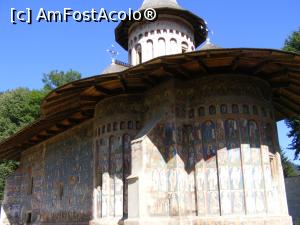 [P20] Albastru de Voronet pe fresca peretelui estic la Voronet ... » foto by liviu49
 - 
<span class="allrVoted glyphicon glyphicon-heart hidden" id="av1305420"></span>
<a class="m-l-10 hidden" id="sv1305420" onclick="voting_Foto_DelVot(,1305420,5114)" role="button">șterge vot <span class="glyphicon glyphicon-remove"></span></a>
<a id="v91305420" class=" c-red"  onclick="voting_Foto_SetVot(1305420)" role="button"><span class="glyphicon glyphicon-heart-empty"></span> <b>LIKE</b> = Votează poza</a> <img class="hidden"  id="f1305420W9" src="/imagini/loader.gif" border="0" /><span class="AjErrMes hidden" id="e1305420ErM"></span>