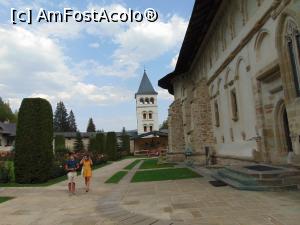 [P06] Vedere spre Turnul Clopotnitei . » foto by liviu49
 - 
<span class="allrVoted glyphicon glyphicon-heart hidden" id="av1305406"></span>
<a class="m-l-10 hidden" id="sv1305406" onclick="voting_Foto_DelVot(,1305406,5114)" role="button">șterge vot <span class="glyphicon glyphicon-remove"></span></a>
<a id="v91305406" class=" c-red"  onclick="voting_Foto_SetVot(1305406)" role="button"><span class="glyphicon glyphicon-heart-empty"></span> <b>LIKE</b> = Votează poza</a> <img class="hidden"  id="f1305406W9" src="/imagini/loader.gif" border="0" /><span class="AjErrMes hidden" id="e1305406ErM"></span>