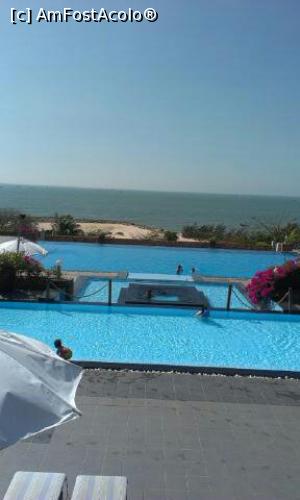 [P08] Piscina de la Romana, Mui Ne » foto by gosabucur
 - 
<span class="allrVoted glyphicon glyphicon-heart hidden" id="av723812"></span>
<a class="m-l-10 hidden" id="sv723812" onclick="voting_Foto_DelVot(,723812,5123)" role="button">șterge vot <span class="glyphicon glyphicon-remove"></span></a>
<a id="v9723812" class=" c-red"  onclick="voting_Foto_SetVot(723812)" role="button"><span class="glyphicon glyphicon-heart-empty"></span> <b>LIKE</b> = Votează poza</a> <img class="hidden"  id="f723812W9" src="/imagini/loader.gif" border="0" /><span class="AjErrMes hidden" id="e723812ErM"></span>