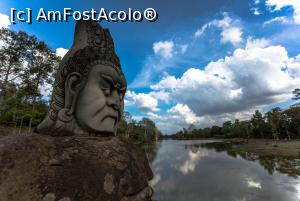 [P03] Siem Reap, ian2016 » foto by obi_wan
 - 
<span class="allrVoted glyphicon glyphicon-heart hidden" id="av715057"></span>
<a class="m-l-10 hidden" id="sv715057" onclick="voting_Foto_DelVot(,715057,5123)" role="button">șterge vot <span class="glyphicon glyphicon-remove"></span></a>
<a id="v9715057" class=" c-red"  onclick="voting_Foto_SetVot(715057)" role="button"><span class="glyphicon glyphicon-heart-empty"></span> <b>LIKE</b> = Votează poza</a> <img class="hidden"  id="f715057W9" src="/imagini/loader.gif" border="0" /><span class="AjErrMes hidden" id="e715057ErM"></span>