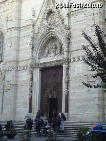 [P29] Intrarea in Duomo » foto by mecut
 - 
<span class="allrVoted glyphicon glyphicon-heart hidden" id="av202168"></span>
<a class="m-l-10 hidden" id="sv202168" onclick="voting_Foto_DelVot(,202168,5128)" role="button">șterge vot <span class="glyphicon glyphicon-remove"></span></a>
<a id="v9202168" class=" c-red"  onclick="voting_Foto_SetVot(202168)" role="button"><span class="glyphicon glyphicon-heart-empty"></span> <b>LIKE</b> = Votează poza</a> <img class="hidden"  id="f202168W9" src="/imagini/loader.gif" border="0" /><span class="AjErrMes hidden" id="e202168ErM"></span>