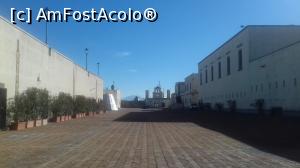 [P13] Pe esplanada castelului Sant' Elmo » foto by diacrys*
 - 
<span class="allrVoted glyphicon glyphicon-heart hidden" id="av1068394"></span>
<a class="m-l-10 hidden" id="sv1068394" onclick="voting_Foto_DelVot(,1068394,5128)" role="button">șterge vot <span class="glyphicon glyphicon-remove"></span></a>
<a id="v91068394" class=" c-red"  onclick="voting_Foto_SetVot(1068394)" role="button"><span class="glyphicon glyphicon-heart-empty"></span> <b>LIKE</b> = Votează poza</a> <img class="hidden"  id="f1068394W9" src="/imagini/loader.gif" border="0" /><span class="AjErrMes hidden" id="e1068394ErM"></span>