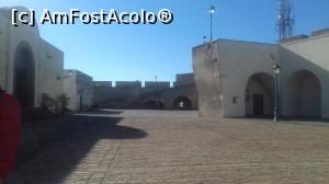 [P14] Corpuri de clădiri și intrări misterioase » foto by diacrys*
 - 
<span class="allrVoted glyphicon glyphicon-heart hidden" id="av1068395"></span>
<a class="m-l-10 hidden" id="sv1068395" onclick="voting_Foto_DelVot(,1068395,5128)" role="button">șterge vot <span class="glyphicon glyphicon-remove"></span></a>
<a id="v91068395" class=" c-red"  onclick="voting_Foto_SetVot(1068395)" role="button"><span class="glyphicon glyphicon-heart-empty"></span> <b>LIKE</b> = Votează poza</a> <img class="hidden"  id="f1068395W9" src="/imagini/loader.gif" border="0" /><span class="AjErrMes hidden" id="e1068395ErM"></span>