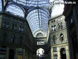 [P41] Napoli - Galleria Umberto, interior.  » foto by iulianic
 - 
<span class="allrVoted glyphicon glyphicon-heart hidden" id="av405159"></span>
<a class="m-l-10 hidden" id="sv405159" onclick="voting_Foto_DelVot(,405159,5128)" role="button">șterge vot <span class="glyphicon glyphicon-remove"></span></a>
<a id="v9405159" class=" c-red"  onclick="voting_Foto_SetVot(405159)" role="button"><span class="glyphicon glyphicon-heart-empty"></span> <b>LIKE</b> = Votează poza</a> <img class="hidden"  id="f405159W9" src="/imagini/loader.gif" border="0" /><span class="AjErrMes hidden" id="e405159ErM"></span>