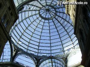 [P42] Napoli - Galleria Umberto, cupola de sticlă.  » foto by iulianic
 - 
<span class="allrVoted glyphicon glyphicon-heart hidden" id="av405161"></span>
<a class="m-l-10 hidden" id="sv405161" onclick="voting_Foto_DelVot(,405161,5128)" role="button">șterge vot <span class="glyphicon glyphicon-remove"></span></a>
<a id="v9405161" class=" c-red"  onclick="voting_Foto_SetVot(405161)" role="button"><span class="glyphicon glyphicon-heart-empty"></span> <b>LIKE</b> = Votează poza</a> <img class="hidden"  id="f405161W9" src="/imagini/loader.gif" border="0" /><span class="AjErrMes hidden" id="e405161ErM"></span>