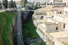 [P16] tot herculaneum si tot de sus.  » foto by ariciu*
 - 
<span class="allrVoted glyphicon glyphicon-heart hidden" id="av406826"></span>
<a class="m-l-10 hidden" id="sv406826" onclick="voting_Foto_DelVot(,406826,5128)" role="button">șterge vot <span class="glyphicon glyphicon-remove"></span></a>
<a id="v9406826" class=" c-red"  onclick="voting_Foto_SetVot(406826)" role="button"><span class="glyphicon glyphicon-heart-empty"></span> <b>LIKE</b> = Votează poza</a> <img class="hidden"  id="f406826W9" src="/imagini/loader.gif" border="0" /><span class="AjErrMes hidden" id="e406826ErM"></span>