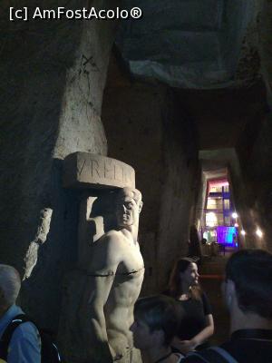 [P09] In Galeria Borbonica » foto by c_marika22
 - 
<span class="allrVoted glyphicon glyphicon-heart hidden" id="av915159"></span>
<a class="m-l-10 hidden" id="sv915159" onclick="voting_Foto_DelVot(,915159,5128)" role="button">șterge vot <span class="glyphicon glyphicon-remove"></span></a>
<a id="v9915159" class=" c-red"  onclick="voting_Foto_SetVot(915159)" role="button"><span class="glyphicon glyphicon-heart-empty"></span> <b>LIKE</b> = Votează poza</a> <img class="hidden"  id="f915159W9" src="/imagini/loader.gif" border="0" /><span class="AjErrMes hidden" id="e915159ErM"></span>