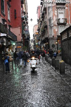 [P08] Napoli prin ploaie » foto by DOINITA
 - 
<span class="allrVoted glyphicon glyphicon-heart hidden" id="av609067"></span>
<a class="m-l-10 hidden" id="sv609067" onclick="voting_Foto_DelVot(,609067,5128)" role="button">șterge vot <span class="glyphicon glyphicon-remove"></span></a>
<a id="v9609067" class=" c-red"  onclick="voting_Foto_SetVot(609067)" role="button"><span class="glyphicon glyphicon-heart-empty"></span> <b>LIKE</b> = Votează poza</a> <img class="hidden"  id="f609067W9" src="/imagini/loader.gif" border="0" /><span class="AjErrMes hidden" id="e609067ErM"></span>