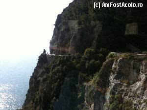 [P43] In drum spre Amalfi, foto din autocar... 
Nu se poate descrie frumusetea...  » foto by Cristina.petcu
 - 
<span class="allrVoted glyphicon glyphicon-heart hidden" id="av402909"></span>
<a class="m-l-10 hidden" id="sv402909" onclick="voting_Foto_DelVot(,402909,5128)" role="button">șterge vot <span class="glyphicon glyphicon-remove"></span></a>
<a id="v9402909" class=" c-red"  onclick="voting_Foto_SetVot(402909)" role="button"><span class="glyphicon glyphicon-heart-empty"></span> <b>LIKE</b> = Votează poza</a> <img class="hidden"  id="f402909W9" src="/imagini/loader.gif" border="0" /><span class="AjErrMes hidden" id="e402909ErM"></span>