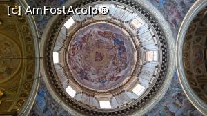 [P28] Tavan, Biserica San Gennaro.  » foto by Aurici
 - 
<span class="allrVoted glyphicon glyphicon-heart hidden" id="av875131"></span>
<a class="m-l-10 hidden" id="sv875131" onclick="voting_Foto_DelVot(,875131,5128)" role="button">șterge vot <span class="glyphicon glyphicon-remove"></span></a>
<a id="v9875131" class=" c-red"  onclick="voting_Foto_SetVot(875131)" role="button"><span class="glyphicon glyphicon-heart-empty"></span> <b>LIKE</b> = Votează poza</a> <img class="hidden"  id="f875131W9" src="/imagini/loader.gif" border="0" /><span class="AjErrMes hidden" id="e875131ErM"></span>