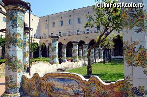 [P08] Santa Chiara - superba curte interioară » foto by Carmen Ion
 - 
<span class="allrVoted glyphicon glyphicon-heart hidden" id="av574309"></span>
<a class="m-l-10 hidden" id="sv574309" onclick="voting_Foto_DelVot(,574309,5128)" role="button">șterge vot <span class="glyphicon glyphicon-remove"></span></a>
<a id="v9574309" class=" c-red"  onclick="voting_Foto_SetVot(574309)" role="button"><span class="glyphicon glyphicon-heart-empty"></span> <b>LIKE</b> = Votează poza</a> <img class="hidden"  id="f574309W9" src="/imagini/loader.gif" border="0" /><span class="AjErrMes hidden" id="e574309ErM"></span>