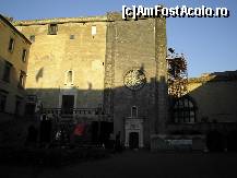 [P10] O altă zonă din curtea interioară de la Castelnuovo » foto by Costi
 - 
<span class="allrVoted glyphicon glyphicon-heart hidden" id="av55275"></span>
<a class="m-l-10 hidden" id="sv55275" onclick="voting_Foto_DelVot(,55275,5128)" role="button">șterge vot <span class="glyphicon glyphicon-remove"></span></a>
<a id="v955275" class=" c-red"  onclick="voting_Foto_SetVot(55275)" role="button"><span class="glyphicon glyphicon-heart-empty"></span> <b>LIKE</b> = Votează poza</a> <img class="hidden"  id="f55275W9" src="/imagini/loader.gif" border="0" /><span class="AjErrMes hidden" id="e55275ErM"></span>