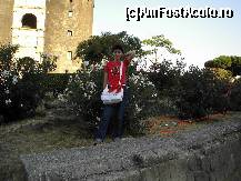 [P07] Printre leandrii în floare de lângă Castelnuovo, gunoaie ca pe la noi. » foto by Costi
 - 
<span class="allrVoted glyphicon glyphicon-heart hidden" id="av55272"></span>
<a class="m-l-10 hidden" id="sv55272" onclick="voting_Foto_DelVot(,55272,5128)" role="button">șterge vot <span class="glyphicon glyphicon-remove"></span></a>
<a id="v955272" class=" c-red"  onclick="voting_Foto_SetVot(55272)" role="button"><span class="glyphicon glyphicon-heart-empty"></span> <b>LIKE</b> = Votează poza</a> <img class="hidden"  id="f55272W9" src="/imagini/loader.gif" border="0" /><span class="AjErrMes hidden" id="e55272ErM"></span>
