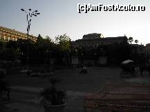 [P08] Vedere spre Palatul Regal şi Teatro di San Carlo (în dreapta) » foto by Costi
 - 
<span class="allrVoted glyphicon glyphicon-heart hidden" id="av55273"></span>
<a class="m-l-10 hidden" id="sv55273" onclick="voting_Foto_DelVot(,55273,5128)" role="button">șterge vot <span class="glyphicon glyphicon-remove"></span></a>
<a id="v955273" class=" c-red"  onclick="voting_Foto_SetVot(55273)" role="button"><span class="glyphicon glyphicon-heart-empty"></span> <b>LIKE</b> = Votează poza</a> <img class="hidden"  id="f55273W9" src="/imagini/loader.gif" border="0" /><span class="AjErrMes hidden" id="e55273ErM"></span>
