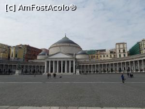 [P02] Napoli. Piazza del Plebiscito. » foto by mihaelavoicu
 - 
<span class="allrVoted glyphicon glyphicon-heart hidden" id="av1199723"></span>
<a class="m-l-10 hidden" id="sv1199723" onclick="voting_Foto_DelVot(,1199723,5128)" role="button">șterge vot <span class="glyphicon glyphicon-remove"></span></a>
<a id="v91199723" class=" c-red"  onclick="voting_Foto_SetVot(1199723)" role="button"><span class="glyphicon glyphicon-heart-empty"></span> <b>LIKE</b> = Votează poza</a> <img class="hidden"  id="f1199723W9" src="/imagini/loader.gif" border="0" /><span class="AjErrMes hidden" id="e1199723ErM"></span>