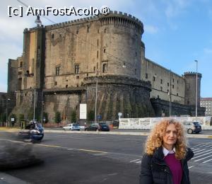 [P02] Cele cinci turnuri, Beverello, Gold, Watch, Halfway si San Giorgio, sunt pozitionate astfel: primele doua, pe latura dinspre mare, celelalte trei, pe latura opusa, spre oras.

Analizand bazele turnurilor, am observat ca desi toate au forma unui con, trei dintre ele sunt intarite cu structuri ce au diferite forme. Cea mai evidenta este a Turnului Beverello, ce seamana cu un acordeon deschis. » foto by geani anto
 - 
<span class="allrVoted glyphicon glyphicon-heart hidden" id="av1408673"></span>
<a class="m-l-10 hidden" id="sv1408673" onclick="voting_Foto_DelVot(,1408673,5128)" role="button">șterge vot <span class="glyphicon glyphicon-remove"></span></a>
<a id="v91408673" class=" c-red"  onclick="voting_Foto_SetVot(1408673)" role="button"><span class="glyphicon glyphicon-heart-empty"></span> <b>LIKE</b> = Votează poza</a> <img class="hidden"  id="f1408673W9" src="/imagini/loader.gif" border="0" /><span class="AjErrMes hidden" id="e1408673ErM"></span>