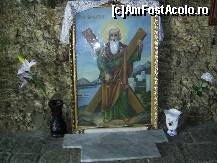 [P02] Pestera Sf. Apostol Andrei - Icoana de langa intrare. » foto by iulianic
 - 
<span class="allrVoted glyphicon glyphicon-heart hidden" id="av261503"></span>
<a class="m-l-10 hidden" id="sv261503" onclick="voting_Foto_DelVot(,261503,5136)" role="button">șterge vot <span class="glyphicon glyphicon-remove"></span></a>
<a id="v9261503" class=" c-red"  onclick="voting_Foto_SetVot(261503)" role="button"><span class="glyphicon glyphicon-heart-empty"></span> <b>LIKE</b> = Votează poza</a> <img class="hidden"  id="f261503W9" src="/imagini/loader.gif" border="0" /><span class="AjErrMes hidden" id="e261503ErM"></span>