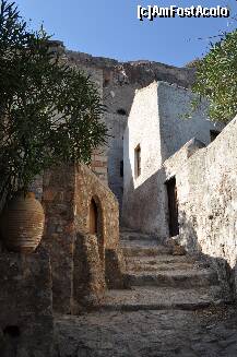 [P06] Straduta in Monemvasia » foto by gabivl
 - 
<span class="allrVoted glyphicon glyphicon-heart hidden" id="av147859"></span>
<a class="m-l-10 hidden" id="sv147859" onclick="voting_Foto_DelVot(,147859,5137)" role="button">șterge vot <span class="glyphicon glyphicon-remove"></span></a>
<a id="v9147859" class=" c-red"  onclick="voting_Foto_SetVot(147859)" role="button"><span class="glyphicon glyphicon-heart-empty"></span> <b>LIKE</b> = Votează poza</a> <img class="hidden"  id="f147859W9" src="/imagini/loader.gif" border="0" /><span class="AjErrMes hidden" id="e147859ErM"></span>