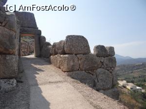 [P38] Cetatea Micene » foto by baby eyes
 - 
<span class="allrVoted glyphicon glyphicon-heart hidden" id="av1412834"></span>
<a class="m-l-10 hidden" id="sv1412834" onclick="voting_Foto_DelVot(,1412834,5137)" role="button">șterge vot <span class="glyphicon glyphicon-remove"></span></a>
<a id="v91412834" class=" c-red"  onclick="voting_Foto_SetVot(1412834)" role="button"><span class="glyphicon glyphicon-heart-empty"></span> <b>LIKE</b> = Votează poza</a> <img class="hidden"  id="f1412834W9" src="/imagini/loader.gif" border="0" /><span class="AjErrMes hidden" id="e1412834ErM"></span>
