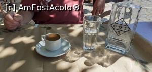 [P29] Cafeluța de la taverna din Elliniko » foto by Carmen Ion
 - 
<span class="allrVoted glyphicon glyphicon-heart hidden" id="av1267568"></span>
<a class="m-l-10 hidden" id="sv1267568" onclick="voting_Foto_DelVot(,1267568,5137)" role="button">șterge vot <span class="glyphicon glyphicon-remove"></span></a>
<a id="v91267568" class=" c-red"  onclick="voting_Foto_SetVot(1267568)" role="button"><span class="glyphicon glyphicon-heart-empty"></span> <b>LIKE</b> = Votează poza</a> <img class="hidden"  id="f1267568W9" src="/imagini/loader.gif" border="0" /><span class="AjErrMes hidden" id="e1267568ErM"></span>