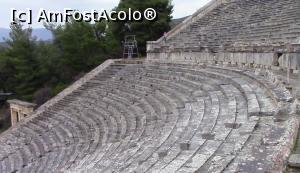 [P28] Teatrul Antic Epidaurus. O parte din cavee si poarta dinspre partea vestica. » foto by ovidiuyepi
 - 
<span class="allrVoted glyphicon glyphicon-heart hidden" id="av1293451"></span>
<a class="m-l-10 hidden" id="sv1293451" onclick="voting_Foto_DelVot(,1293451,5137)" role="button">șterge vot <span class="glyphicon glyphicon-remove"></span></a>
<a id="v91293451" class=" c-red"  onclick="voting_Foto_SetVot(1293451)" role="button"><span class="glyphicon glyphicon-heart-empty"></span> <b>LIKE</b> = Votează poza</a> <img class="hidden"  id="f1293451W9" src="/imagini/loader.gif" border="0" /><span class="AjErrMes hidden" id="e1293451ErM"></span>