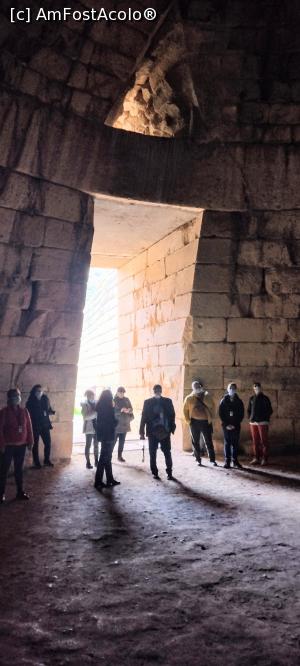 [P27] Cetatea Micene. Intrarea (stonion) de la Trezoreria lui Atreus (foto din interior). » foto by ovidiuyepi
 - 
<span class="allrVoted glyphicon glyphicon-heart hidden" id="av1297925"></span>
<a class="m-l-10 hidden" id="sv1297925" onclick="voting_Foto_DelVot(,1297925,5137)" role="button">șterge vot <span class="glyphicon glyphicon-remove"></span></a>
<a id="v91297925" class=" c-red"  onclick="voting_Foto_SetVot(1297925)" role="button"><span class="glyphicon glyphicon-heart-empty"></span> <b>LIKE</b> = Votează poza</a> <img class="hidden"  id="f1297925W9" src="/imagini/loader.gif" border="0" /><span class="AjErrMes hidden" id="e1297925ErM"></span>