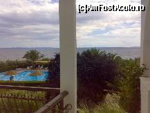 [P01] vedere din balconul camerei, cu vedere spre piscina si mare » foto by danieltanase*
 - 
<span class="allrVoted glyphicon glyphicon-heart hidden" id="av55563"></span>
<a class="m-l-10 hidden" id="sv55563" onclick="voting_Foto_DelVot(,55563,5144)" role="button">șterge vot <span class="glyphicon glyphicon-remove"></span></a>
<a id="v955563" class=" c-red"  onclick="voting_Foto_SetVot(55563)" role="button"><span class="glyphicon glyphicon-heart-empty"></span> <b>LIKE</b> = Votează poza</a> <img class="hidden"  id="f55563W9" src="/imagini/loader.gif" border="0" /><span class="AjErrMes hidden" id="e55563ErM"></span>