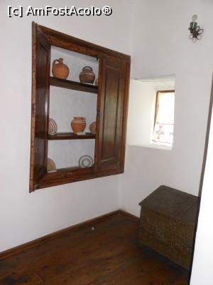 [P17] Complexul Muzeal Măldărești - Cula Duca, interior. » foto by iulianic
 - 
<span class="allrVoted glyphicon glyphicon-heart hidden" id="av1256080"></span>
<a class="m-l-10 hidden" id="sv1256080" onclick="voting_Foto_DelVot(,1256080,5151)" role="button">șterge vot <span class="glyphicon glyphicon-remove"></span></a>
<a id="v91256080" class=" c-red"  onclick="voting_Foto_SetVot(1256080)" role="button"><span class="glyphicon glyphicon-heart-empty"></span> <b>LIKE</b> = Votează poza</a> <img class="hidden"  id="f1256080W9" src="/imagini/loader.gif" border="0" /><span class="AjErrMes hidden" id="e1256080ErM"></span>