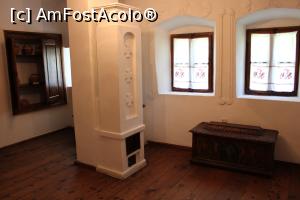 [P15] Măldărești, Cula Duca, O sobă deosebită, primul etaj » foto by mprofeanu
 - 
<span class="allrVoted glyphicon glyphicon-heart hidden" id="av1198097"></span>
<a class="m-l-10 hidden" id="sv1198097" onclick="voting_Foto_DelVot(,1198097,5151)" role="button">șterge vot <span class="glyphicon glyphicon-remove"></span></a>
<a id="v91198097" class=" c-red"  onclick="voting_Foto_SetVot(1198097)" role="button"><span class="glyphicon glyphicon-heart-empty"></span> <b>LIKE</b> = Votează poza</a> <img class="hidden"  id="f1198097W9" src="/imagini/loader.gif" border="0" /><span class="AjErrMes hidden" id="e1198097ErM"></span>