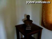 [P11] mobilier din cula Duca - bustul lui I. C. Bratianu » foto by mario 110
 - 
<span class="allrVoted glyphicon glyphicon-heart hidden" id="av56026"></span>
<a class="m-l-10 hidden" id="sv56026" onclick="voting_Foto_DelVot(,56026,5151)" role="button">șterge vot <span class="glyphicon glyphicon-remove"></span></a>
<a id="v956026" class=" c-red"  onclick="voting_Foto_SetVot(56026)" role="button"><span class="glyphicon glyphicon-heart-empty"></span> <b>LIKE</b> = Votează poza</a> <img class="hidden"  id="f56026W9" src="/imagini/loader.gif" border="0" /><span class="AjErrMes hidden" id="e56026ErM"></span>