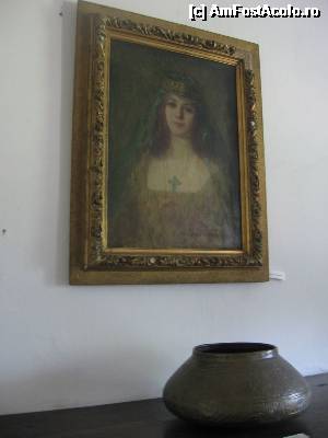 [P34] Portretul unei tinere femei din familia Greceanu » foto by Michi
 - 
<span class="allrVoted glyphicon glyphicon-heart hidden" id="av496614"></span>
<a class="m-l-10 hidden" id="sv496614" onclick="voting_Foto_DelVot(,496614,5151)" role="button">șterge vot <span class="glyphicon glyphicon-remove"></span></a>
<a id="v9496614" class=" c-red"  onclick="voting_Foto_SetVot(496614)" role="button"><span class="glyphicon glyphicon-heart-empty"></span> <b>LIKE</b> = Votează poza</a> <img class="hidden"  id="f496614W9" src="/imagini/loader.gif" border="0" /><span class="AjErrMes hidden" id="e496614ErM"></span>