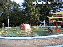 [P63] bazinul copiiilor din Park Furdo » foto by Alina Morar
 - 
<span class="allrVoted glyphicon glyphicon-heart hidden" id="av246066"></span>
<a class="m-l-10 hidden" id="sv246066" onclick="voting_Foto_DelVot(,246066,5160)" role="button">șterge vot <span class="glyphicon glyphicon-remove"></span></a>
<a id="v9246066" class=" c-red"  onclick="voting_Foto_SetVot(246066)" role="button"><span class="glyphicon glyphicon-heart-empty"></span> <b>LIKE</b> = Votează poza</a> <img class="hidden"  id="f246066W9" src="/imagini/loader.gif" border="0" /><span class="AjErrMes hidden" id="e246066ErM"></span>