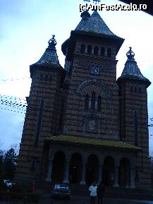 [P08] Catedrala Ortodoxa din Timisoara » foto by lucianaalex
 - 
<span class="allrVoted glyphicon glyphicon-heart hidden" id="av56912"></span>
<a class="m-l-10 hidden" id="sv56912" onclick="voting_Foto_DelVot(,56912,5174)" role="button">șterge vot <span class="glyphicon glyphicon-remove"></span></a>
<a id="v956912" class=" c-red"  onclick="voting_Foto_SetVot(56912)" role="button"><span class="glyphicon glyphicon-heart-empty"></span> <b>LIKE</b> = Votează poza</a> <img class="hidden"  id="f56912W9" src="/imagini/loader.gif" border="0" /><span class="AjErrMes hidden" id="e56912ErM"></span>