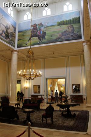 [P68] Teheran, Complexul Saad Abad, Palatul Alb, Holul Terasă de la etaj cu picturi ale maestrului Behzad și intrările la diferite săli...  » foto by mprofeanu
 - 
<span class="allrVoted glyphicon glyphicon-heart hidden" id="av974270"></span>
<a class="m-l-10 hidden" id="sv974270" onclick="voting_Foto_DelVot(,974270,5198)" role="button">șterge vot <span class="glyphicon glyphicon-remove"></span></a>
<a id="v9974270" class=" c-red"  onclick="voting_Foto_SetVot(974270)" role="button"><span class="glyphicon glyphicon-heart-empty"></span> <b>LIKE</b> = Votează poza</a> <img class="hidden"  id="f974270W9" src="/imagini/loader.gif" border="0" /><span class="AjErrMes hidden" id="e974270ErM"></span>