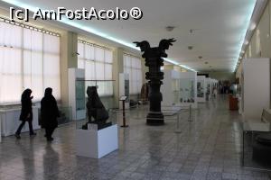 [P12] Teheran, Muzeul Național al Iranului, Muzeul Anticului Iran, Exponate în Galeria Imperiului Achaemenid » foto by mprofeanu
 - 
<span class="allrVoted glyphicon glyphicon-heart hidden" id="av1025263"></span>
<a class="m-l-10 hidden" id="sv1025263" onclick="voting_Foto_DelVot(,1025263,5198)" role="button">șterge vot <span class="glyphicon glyphicon-remove"></span></a>
<a id="v91025263" class=" c-red"  onclick="voting_Foto_SetVot(1025263)" role="button"><span class="glyphicon glyphicon-heart-empty"></span> <b>LIKE</b> = Votează poza</a> <img class="hidden"  id="f1025263W9" src="/imagini/loader.gif" border="0" /><span class="AjErrMes hidden" id="e1025263ErM"></span>