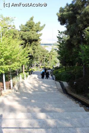 [P57] Teheran, Parcul Taleghani bine întreținut, coborâm pe scări pe cealată parte a lui spre muzeu și spre stația de metrou » foto by mprofeanu
 - 
<span class="allrVoted glyphicon glyphicon-heart hidden" id="av1025308"></span>
<a class="m-l-10 hidden" id="sv1025308" onclick="voting_Foto_DelVot(,1025308,5198)" role="button">șterge vot <span class="glyphicon glyphicon-remove"></span></a>
<a id="v91025308" class=" c-red"  onclick="voting_Foto_SetVot(1025308)" role="button"><span class="glyphicon glyphicon-heart-empty"></span> <b>LIKE</b> = Votează poza</a> <img class="hidden"  id="f1025308W9" src="/imagini/loader.gif" border="0" /><span class="AjErrMes hidden" id="e1025308ErM"></span>
