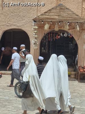 [P30] la pas prin Ghardaia » foto by robert
 - 
<span class="allrVoted glyphicon glyphicon-heart hidden" id="av1370693"></span>
<a class="m-l-10 hidden" id="sv1370693" onclick="voting_Foto_DelVot(,1370693,5207)" role="button">șterge vot <span class="glyphicon glyphicon-remove"></span></a>
<a id="v91370693" class=" c-red"  onclick="voting_Foto_SetVot(1370693)" role="button"><span class="glyphicon glyphicon-heart-empty"></span> <b>LIKE</b> = Votează poza</a> <img class="hidden"  id="f1370693W9" src="/imagini/loader.gif" border="0" /><span class="AjErrMes hidden" id="e1370693ErM"></span>