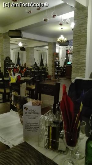 [P08] restaurantul » foto by meri1972
 - 
<span class="allrVoted glyphicon glyphicon-heart hidden" id="av816471"></span>
<a class="m-l-10 hidden" id="sv816471" onclick="voting_Foto_DelVot(,816471,5210)" role="button">șterge vot <span class="glyphicon glyphicon-remove"></span></a>
<a id="v9816471" class=" c-red"  onclick="voting_Foto_SetVot(816471)" role="button"><span class="glyphicon glyphicon-heart-empty"></span> <b>LIKE</b> = Votează poza</a> <img class="hidden"  id="f816471W9" src="/imagini/loader.gif" border="0" /><span class="AjErrMes hidden" id="e816471ErM"></span>