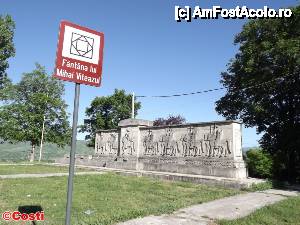 [P30] Monumentul 'Fântâna lui Mihai Viteazul', de lângă Complexul Turistic Măgura » foto by Costi
 - 
<span class="allrVoted glyphicon glyphicon-heart hidden" id="av417087"></span>
<a class="m-l-10 hidden" id="sv417087" onclick="voting_Foto_DelVot(,417087,5210)" role="button">șterge vot <span class="glyphicon glyphicon-remove"></span></a>
<a id="v9417087" class=" c-red"  onclick="voting_Foto_SetVot(417087)" role="button"><span class="glyphicon glyphicon-heart-empty"></span> <b>LIKE</b> = Votează poza</a> <img class="hidden"  id="f417087W9" src="/imagini/loader.gif" border="0" /><span class="AjErrMes hidden" id="e417087ErM"></span>