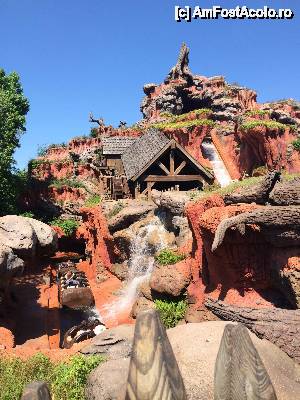 [P05] Splash Mountain » foto by pisoi_aluna
 - 
<span class="allrVoted glyphicon glyphicon-heart hidden" id="av508313"></span>
<a class="m-l-10 hidden" id="sv508313" onclick="voting_Foto_DelVot(,508313,5211)" role="button">șterge vot <span class="glyphicon glyphicon-remove"></span></a>
<a id="v9508313" class=" c-red"  onclick="voting_Foto_SetVot(508313)" role="button"><span class="glyphicon glyphicon-heart-empty"></span> <b>LIKE</b> = Votează poza</a> <img class="hidden"  id="f508313W9" src="/imagini/loader.gif" border="0" /><span class="AjErrMes hidden" id="e508313ErM"></span>