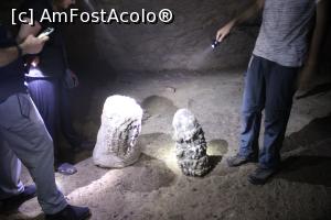 [P40] Peștera Ponicova, Dubova, Galeria Concrețiunilor, Sala Concrețiunilor, Speleotemă ruptă căreia i-au fost necesari pentru formare peste 700.000 de ani. » foto by mprofeanu
 - 
<span class="allrVoted glyphicon glyphicon-heart hidden" id="av1185510"></span>
<a class="m-l-10 hidden" id="sv1185510" onclick="voting_Foto_DelVot(,1185510,5212)" role="button">șterge vot <span class="glyphicon glyphicon-remove"></span></a>
<a id="v91185510" class=" c-red"  onclick="voting_Foto_SetVot(1185510)" role="button"><span class="glyphicon glyphicon-heart-empty"></span> <b>LIKE</b> = Votează poza</a> <img class="hidden"  id="f1185510W9" src="/imagini/loader.gif" border="0" /><span class="AjErrMes hidden" id="e1185510ErM"></span>