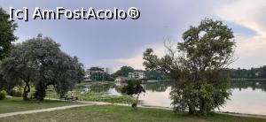 [P06] Hotelul Insula și lacul Neptun I văzute de pe scările care duc la Steaguri » foto by Rofri
 - 
<span class="allrVoted glyphicon glyphicon-heart hidden" id="av1243246"></span>
<a class="m-l-10 hidden" id="sv1243246" onclick="voting_Foto_DelVot(,1243246,5218)" role="button">șterge vot <span class="glyphicon glyphicon-remove"></span></a>
<a id="v91243246" class=" c-red"  onclick="voting_Foto_SetVot(1243246)" role="button"><span class="glyphicon glyphicon-heart-empty"></span> <b>LIKE</b> = Votează poza</a> <img class="hidden"  id="f1243246W9" src="/imagini/loader.gif" border="0" /><span class="AjErrMes hidden" id="e1243246ErM"></span>