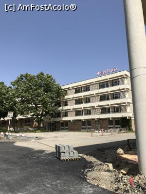 [P12] Hotel Dacia » foto by krisstinna
 - 
<span class="allrVoted glyphicon glyphicon-heart hidden" id="av1167245"></span>
<a class="m-l-10 hidden" id="sv1167245" onclick="voting_Foto_DelVot(,1167245,5218)" role="button">șterge vot <span class="glyphicon glyphicon-remove"></span></a>
<a id="v91167245" class=" c-red"  onclick="voting_Foto_SetVot(1167245)" role="button"><span class="glyphicon glyphicon-heart-empty"></span> <b>LIKE</b> = Votează poza</a> <img class="hidden"  id="f1167245W9" src="/imagini/loader.gif" border="0" /><span class="AjErrMes hidden" id="e1167245ErM"></span>