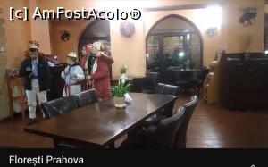 [P08] Paralela 45, Florești Prahova, colindători » foto by Mioritik
 - 
<span class="allrVoted glyphicon glyphicon-heart hidden" id="av1347543"></span>
<a class="m-l-10 hidden" id="sv1347543" onclick="voting_Foto_DelVot(,1347543,5221)" role="button">șterge vot <span class="glyphicon glyphicon-remove"></span></a>
<a id="v91347543" class=" c-red"  onclick="voting_Foto_SetVot(1347543)" role="button"><span class="glyphicon glyphicon-heart-empty"></span> <b>LIKE</b> = Votează poza</a> <img class="hidden"  id="f1347543W9" src="/imagini/loader.gif" border="0" /><span class="AjErrMes hidden" id="e1347543ErM"></span>