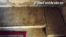 [P11] manastirea Dobrovaț - alte pietre in interiorul bisericii » foto by Nicu Teusdea
 - 
<span class="allrVoted glyphicon glyphicon-heart hidden" id="av495491"></span>
<a class="m-l-10 hidden" id="sv495491" onclick="voting_Foto_DelVot(,495491,5226)" role="button">șterge vot <span class="glyphicon glyphicon-remove"></span></a>
<a id="v9495491" class=" c-red"  onclick="voting_Foto_SetVot(495491)" role="button"><span class="glyphicon glyphicon-heart-empty"></span> <b>LIKE</b> = Votează poza</a> <img class="hidden"  id="f495491W9" src="/imagini/loader.gif" border="0" /><span class="AjErrMes hidden" id="e495491ErM"></span>