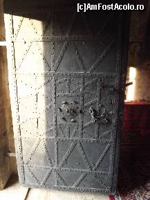 [P14] manastirea Dobrovaț - frumoasa usa de intrare » foto by Nicu Teusdea
 - 
<span class="allrVoted glyphicon glyphicon-heart hidden" id="av495494"></span>
<a class="m-l-10 hidden" id="sv495494" onclick="voting_Foto_DelVot(,495494,5226)" role="button">șterge vot <span class="glyphicon glyphicon-remove"></span></a>
<a id="v9495494" class=" c-red"  onclick="voting_Foto_SetVot(495494)" role="button"><span class="glyphicon glyphicon-heart-empty"></span> <b>LIKE</b> = Votează poza</a> <img class="hidden"  id="f495494W9" src="/imagini/loader.gif" border="0" /><span class="AjErrMes hidden" id="e495494ErM"></span>