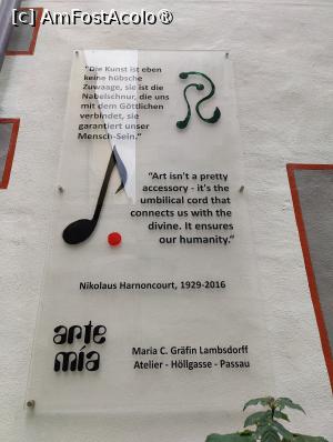 [P29] La pas prin centrul istoric Passau » foto by crismis
 - 
<span class="allrVoted glyphicon glyphicon-heart hidden" id="av1413079"></span>
<a class="m-l-10 hidden" id="sv1413079" onclick="voting_Foto_DelVot(,1413079,5227)" role="button">șterge vot <span class="glyphicon glyphicon-remove"></span></a>
<a id="v91413079" class=" c-red"  onclick="voting_Foto_SetVot(1413079)" role="button"><span class="glyphicon glyphicon-heart-empty"></span> <b>LIKE</b> = Votează poza</a> <img class="hidden"  id="f1413079W9" src="/imagini/loader.gif" border="0" /><span class="AjErrMes hidden" id="e1413079ErM"></span>